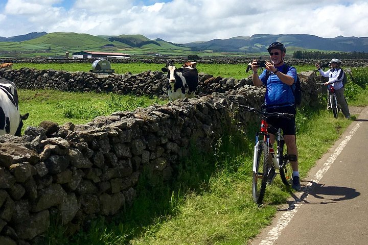 Terceira-Island-Volcanoes-Countryside-Bike-4.jpg