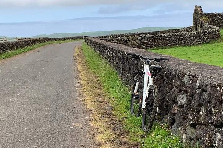 Terceira-Island-Volcanoes-Countryside-Bike-7.jpg